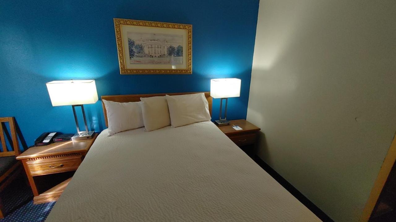 Days Inn By Wyndham Pocatello University Area Eksteriør bilde