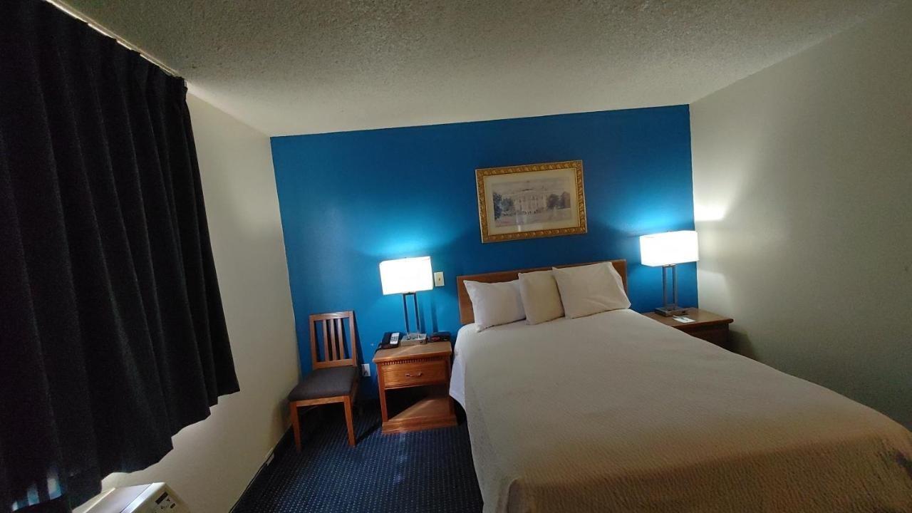 Days Inn By Wyndham Pocatello University Area Eksteriør bilde